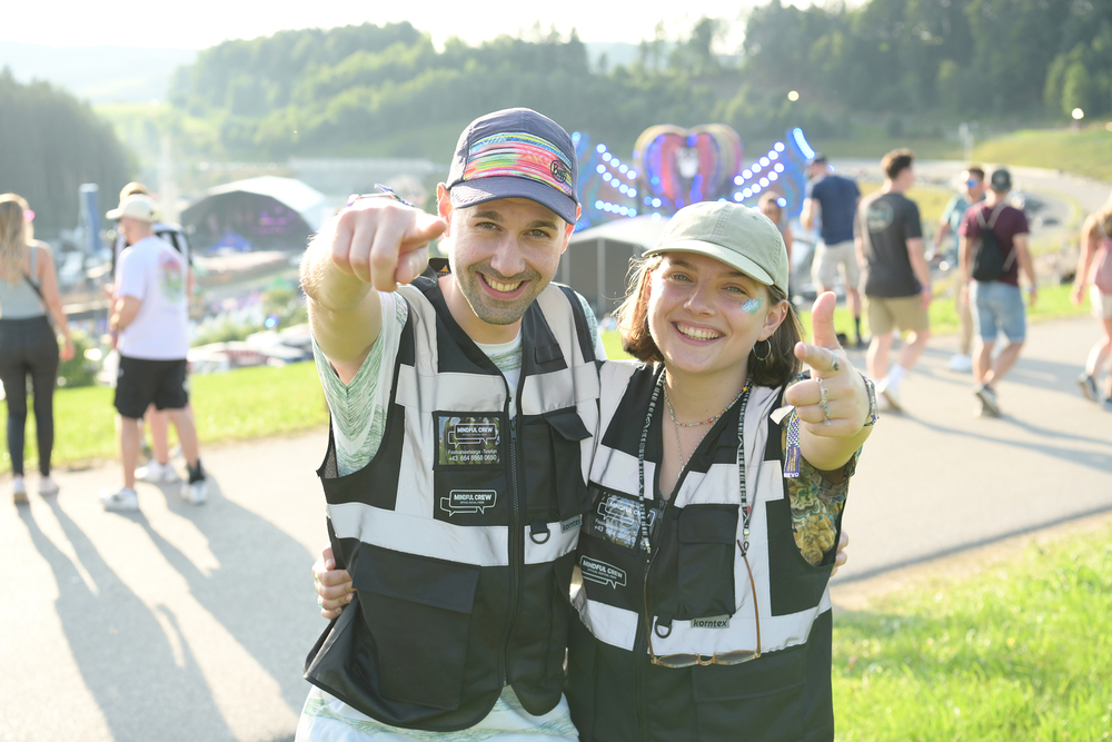 Festivalseelsorge bei 'Electric Love Festival' / Hiwa Naghshi
