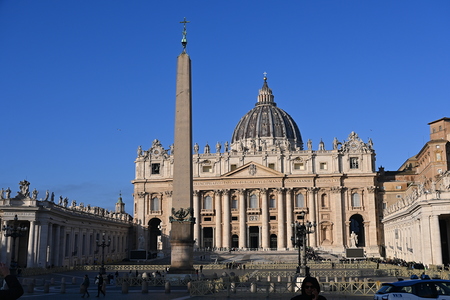 Vatikan teilt weitere Details zur neuntägigen Papst-Trauer mit