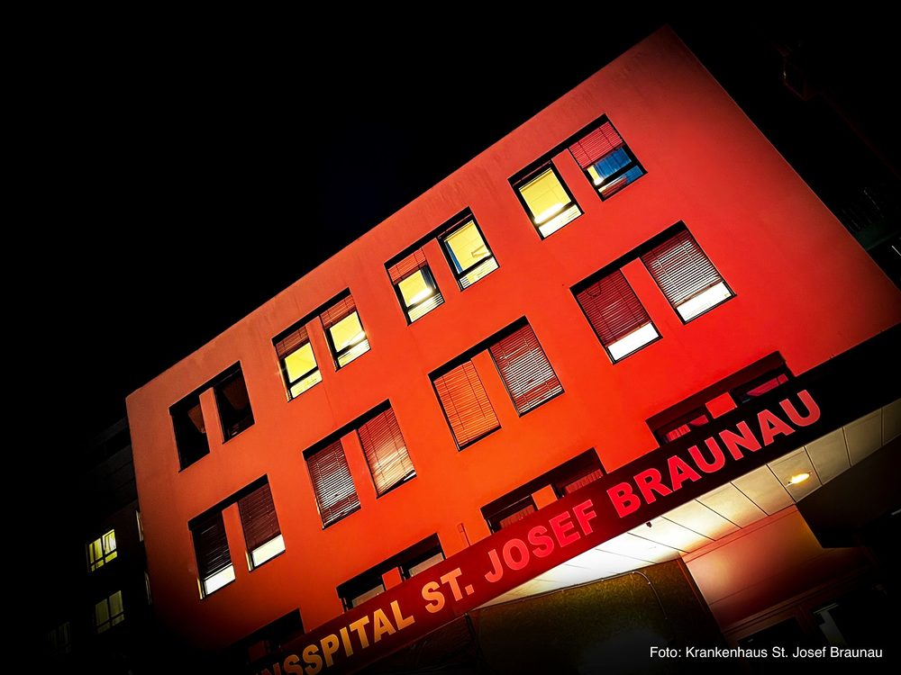 Krankenhaus St. Josef Braunau: Orange the world / www.orangetheworld.at / Krankenhaus St. Josef Braunau