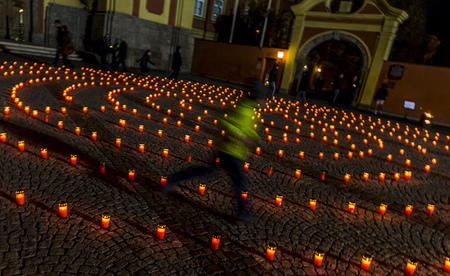 Nacht der 1000 Lichter / Vanessa Weingartner; Diözese Innsbruck