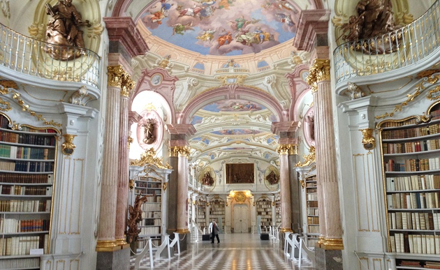 Bibliothek in Stift Admont / Paul Wuthe / Kathpress Orden legen Fokus auf klösterliche Kulturgüter