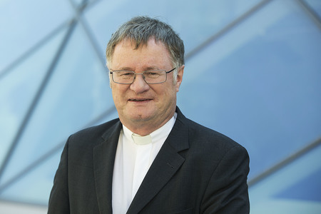 Bischof Scheuer spricht Menschen in der Ukraine Mut zu