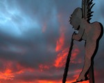 Weihnachtsbeleuchtung auf einer Einkaufsstrasse; Linz, AUT, 24.12.2002;  Weihnachten, Religion, Weihnachtsbeleuchtungen, Einkaufsstrassen, Lichterketten, Weihnachtsgesch
