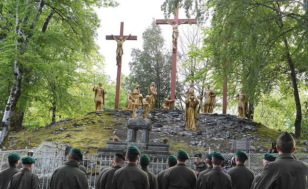 Soldatenwallfahrt 2016 / HBF/Franz HARTL, HARTL Franz Frankreich/ Lourdes, 19 05 2016. Soldatenwallfahrt 2016. Kreuzweg.