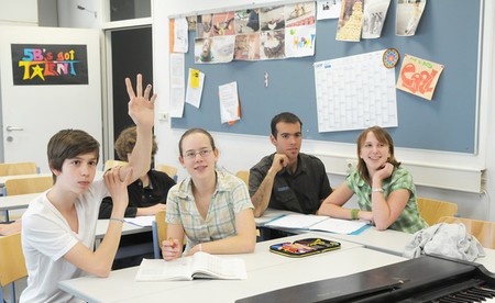 Schüler im Unterricht / kathbild.at