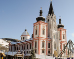 Basilika, vorne: gr